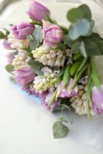 Букет з гіацинтів та тюльпанів - Зображення 4