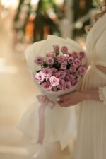 Букет-комплімент з лавандових троянд Лейла