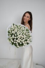 Букет зі 101 білого тюльпана - Зображення 4