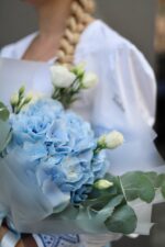 Комплімент з гортензією та евкаліптом - Зображення 2