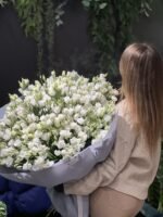 Великий букет з еустоми - Зображення 3