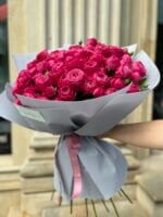 Букет з піоновидних роянд Марвеловз баблз - Зображення 2