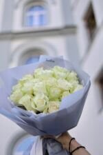 Букет з 19 білих троянд Атена - Image 2