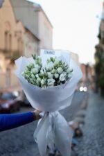 Букет з білої еустоми - Image 3