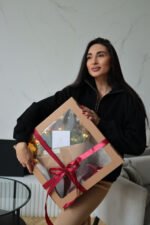 Подарунковий бокс з хвойним букетиком, гірляндою та горнятком - Зображення 2