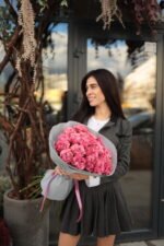 Букет з 25  піоновидних троянд Кантрі блюз - Зображення 2