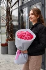 Букет з 11 піоновидних троянд Кантрі блюз - Зображення 4