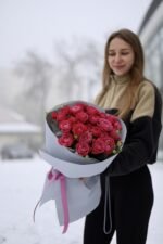 Букет з піоновидних троянд Марвеловз - Зображення 2