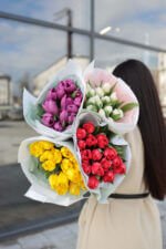 Букет із 15 тюльпанів в упаковці - Зображення 2