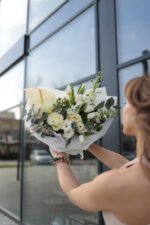 Букет мікс з тюльпанами та антуріумом - Зображення 2