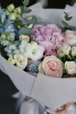 Весняний мікс з гортензією та трояндами - Зображення 2