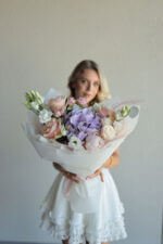 Букет міксований з гортензією та піоном - Зображення 2