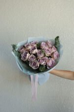 Монобукет із 15 троянд меморі лейн з евкаліптом - Зображення 5