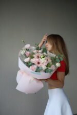 Букет міксований з герберами та діантусом