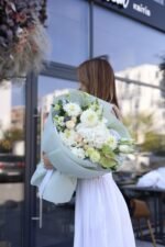 Мікс із гортензії, жоржин та троянд в зелених кольорах - Image 2