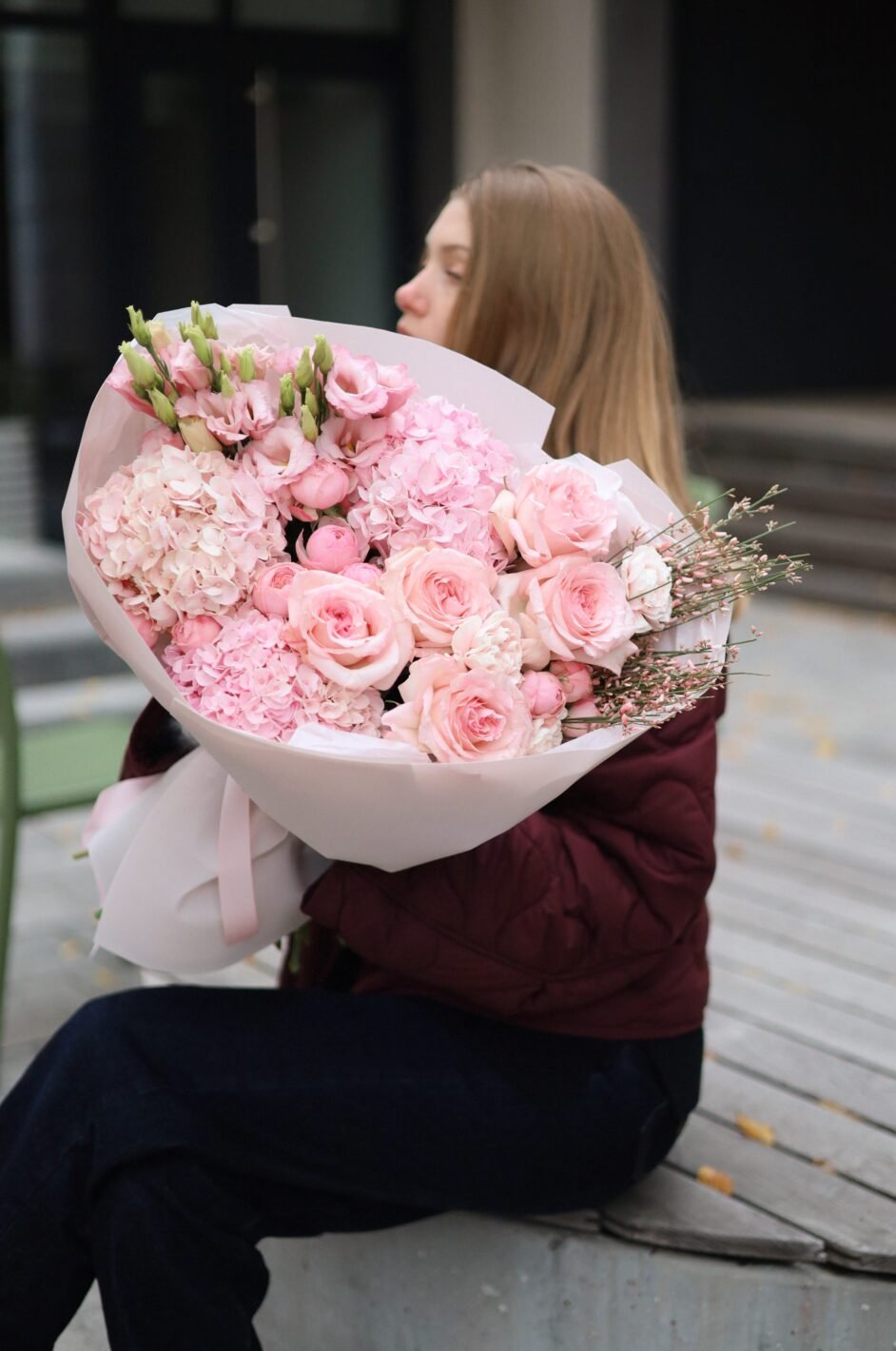 Processed with VSCO with al3 preset Рожевий міксований букет із гортензіями та парфумованими трояндами пінк охара - Зображення 1