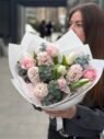 Букет комплімент з тюльпанів та гіацинтів - Зображення 2
