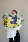 Патріотичний синьо-жовтий букет
