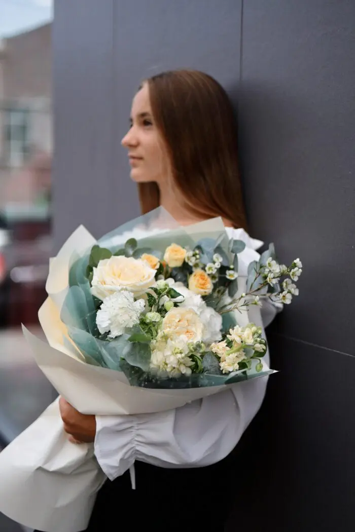 Сонячний жовто-білий букет з гортензією, трояндами 3 Tandem GREEN SHOP
