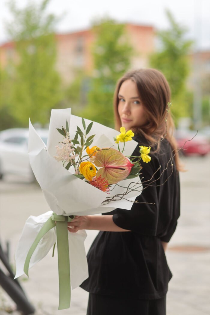 Букет химерний з ранункулюсом 14 Tandem GREEN SHOP