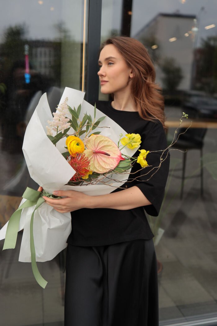 Букет химерний з ранункулюсом 15 Tandem GREEN SHOP