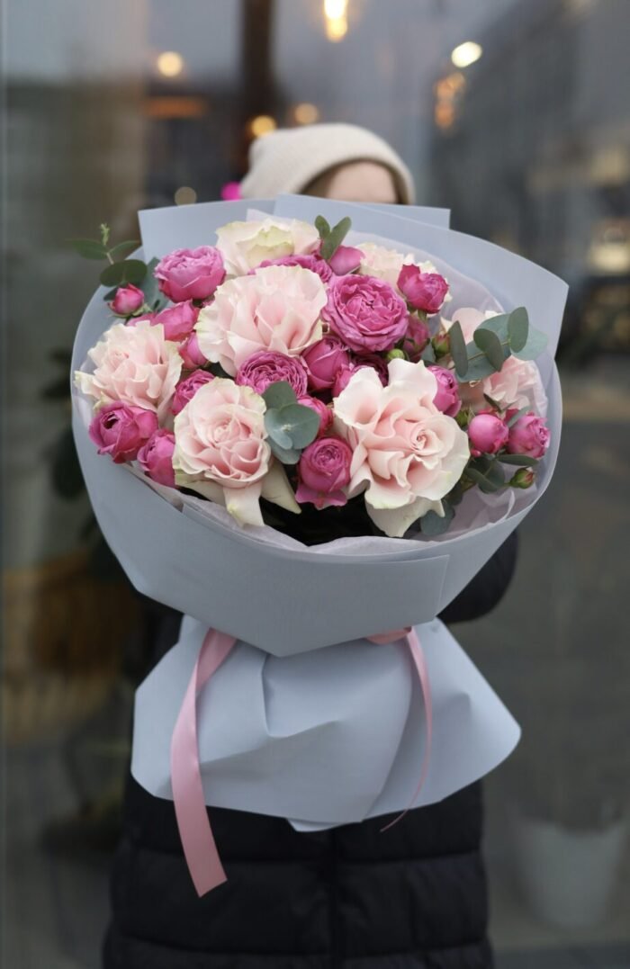 Combination of lace and peony shrub roses Misty Bubbles 1 Tandem GREEN SHOP