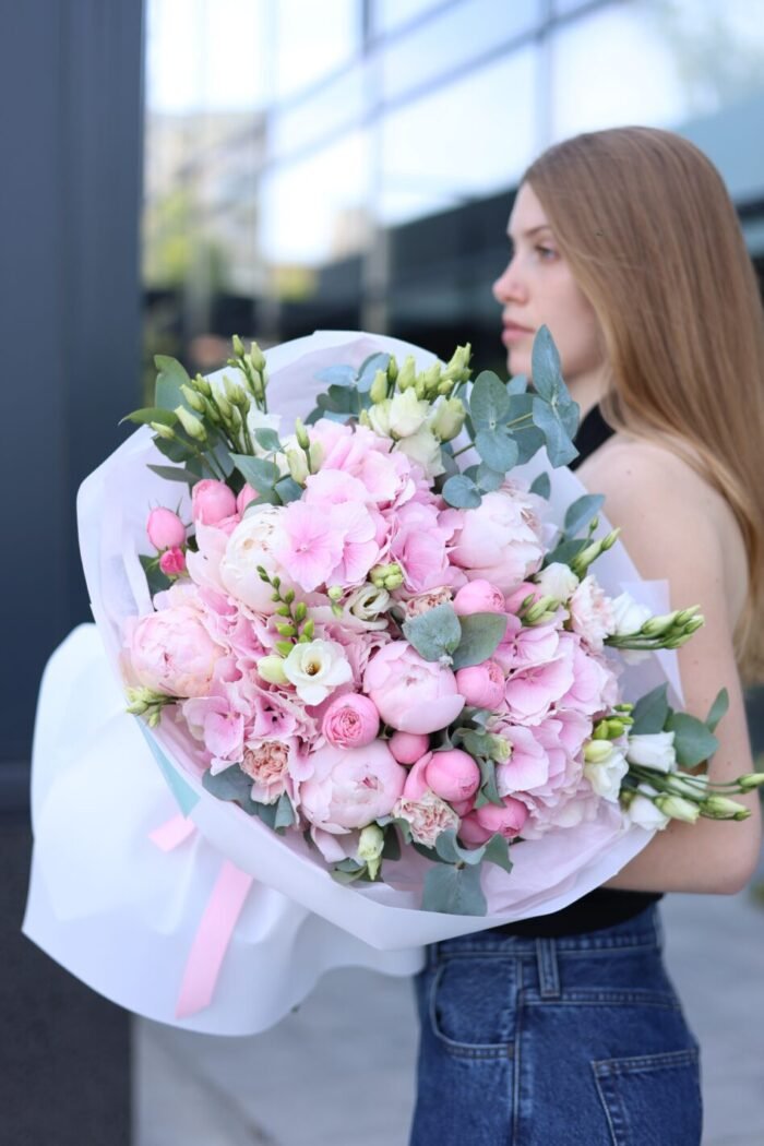 Літній букет з гортрензіями та півоніями 1 Tandem GREEN SHOP
