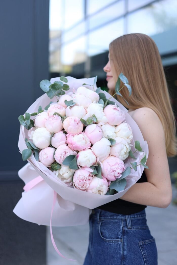 Монобукет з 25 півоній Гарденія 1 Tandem GREEN SHOP