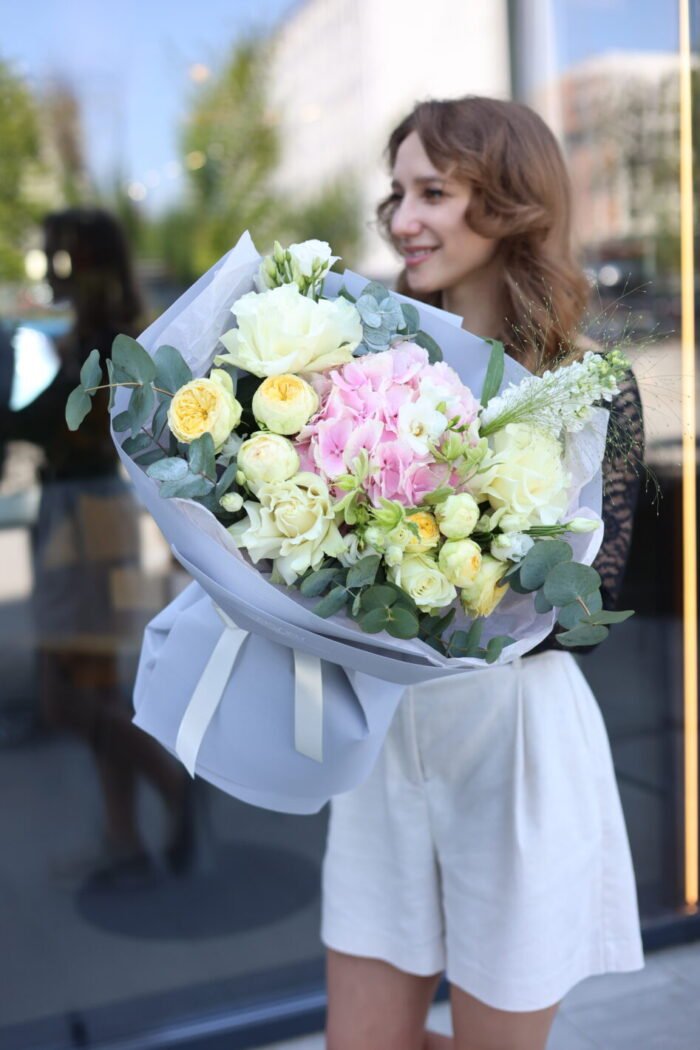 Жовто-рожевий мікс із гортензією та піонами 1 Tandem GREEN SHOP
