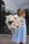 Букет з піоновидних лілій - Зображення 2
