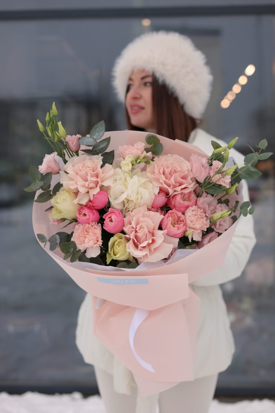 Processed with VSCO with v3 preset Великий букет з гортензій, мереживних та піоновидних троянд - Image 1