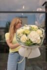 Біло-зелений мікс із трояндами Веггі - Зображення 2
