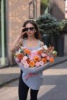 Осінній мікс із рожевою гортензією та оранжевими жоржинами
